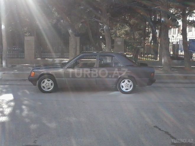 Mercedes 190 1991, 200,000 km - 1.8 l - Bakı
