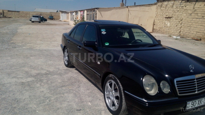 Mercedes E 230 1996, 250,000 km - 1.3 л - Bakı