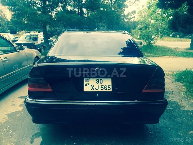 Mercedes C 230 1999, 199,000 km - 2.3 l - Bakı