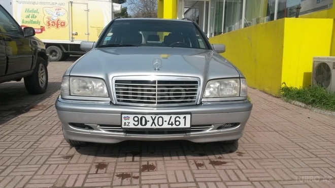 Mercedes C 220 1998, 233,000 km - 2.2 л - Bakı