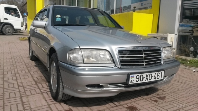 Mercedes C 220 1998, 233,000 km - 2.2 л - Bakı
