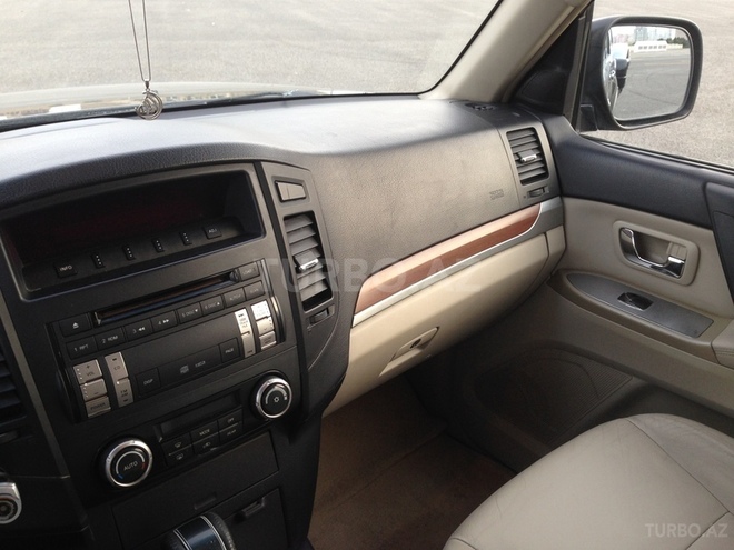 Mitsubishi Pajero 2007, 168,000 km - 3.0 l - Bakı