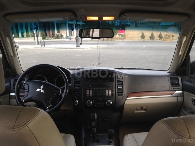 Mitsubishi Pajero 2007, 168,000 km - 3.0 l - Bakı