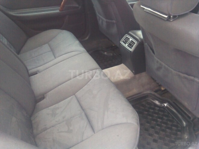 Mercedes E 220 1998, 213,397 km - 2.2 l - Bakı