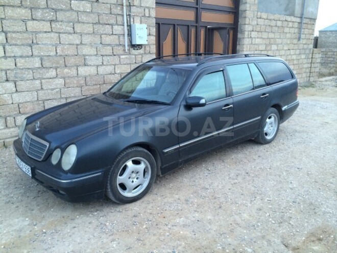 Mercedes E 220 1999, 318,573 km - 2.2 л - Bakı