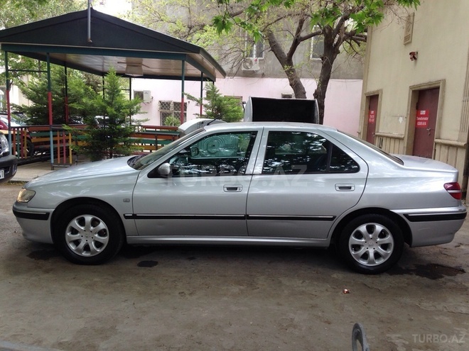 Peugeot 406 2001, 250,000 km - 2.0 l - Bakı
