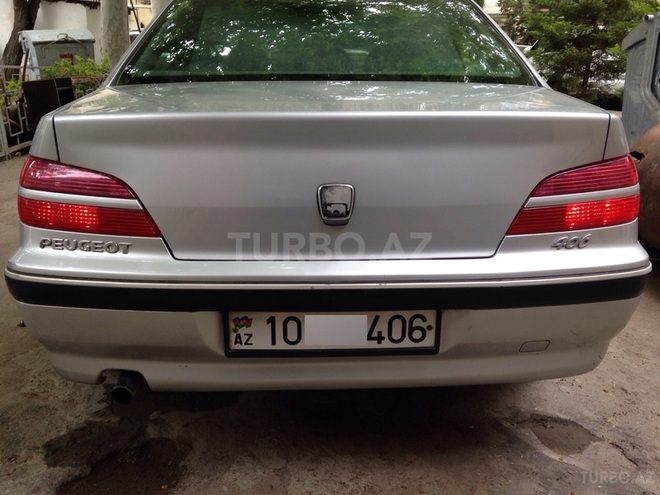 Peugeot 406 2001, 250,000 km - 2.0 l - Bakı