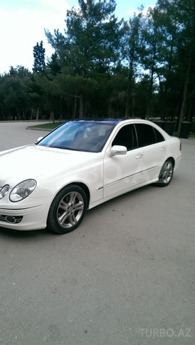 Mercedes E 230 2008, 13,000 km - 2.5 l - Bakı