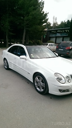 Mercedes E 230 2008, 13,000 km - 2.5 l - Bakı
