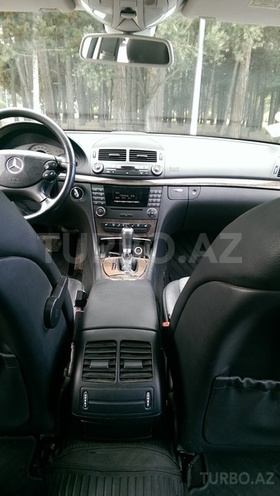 Mercedes E 230 2008, 13,000 km - 2.5 l - Bakı