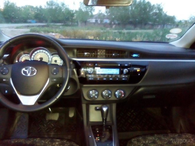 Toyota Corolla 2014, 20,000 km - 1.6 l - Bakı