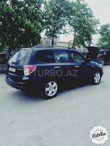 Subaru Forester 2009, 190,000 km - 2.4 l - Bakı
