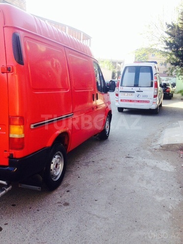 Ford Transit 2000, 275,000 km - 2.5 l - Bakı