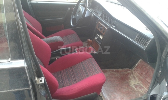 Mercedes 190 1993, 22,000 km - 2.0 l - Bakı