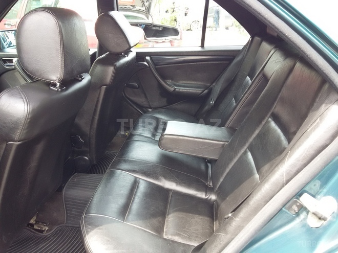 Mercedes C 180 1997, 198,000 km - 1.8 l - Bakı