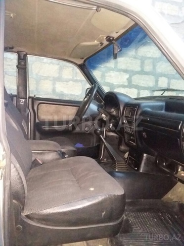 GAZ 3110 2004, 130,000 km - 2.3 l - Bakı