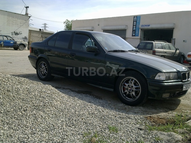 BMW 320 1993, 447,305 km - 2.0 l - Bakı