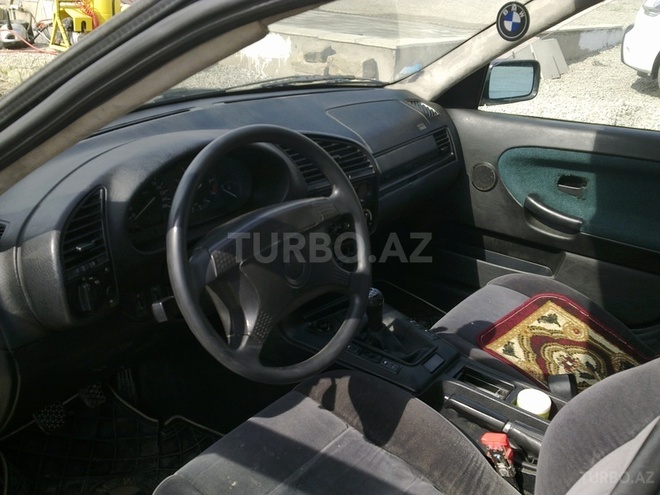 BMW 320 1993, 447,305 km - 2.0 l - Bakı