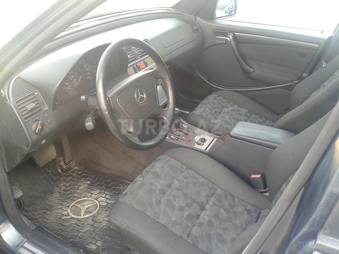 Mercedes C 180 1999, 19,300 km - 1.8 l - Bakı