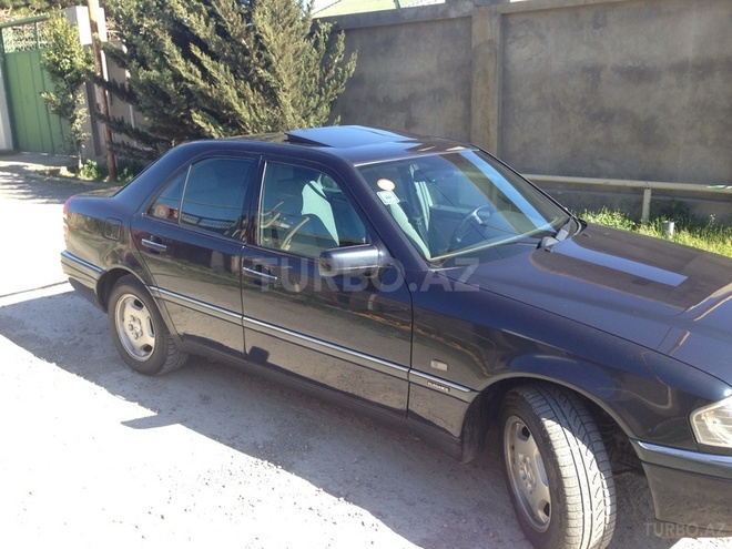 Mercedes C 180 1997, 235,142 km - 1.8 l - Bakı