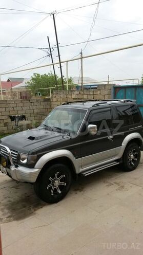 Mitsubishi Pajero 1994, 356,000 km - 2.8 л - Bakı