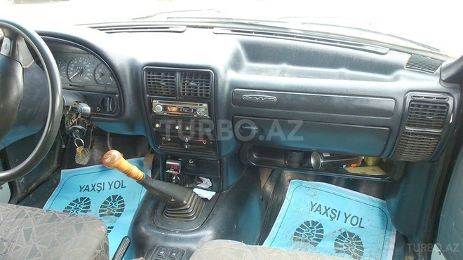 GAZ 3110 2004, 211,500 km - 2.4 l - Bakı