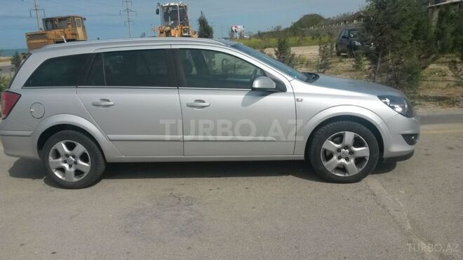 Opel Astra 2009, 121,000 km - 1.9 l - Bakı
