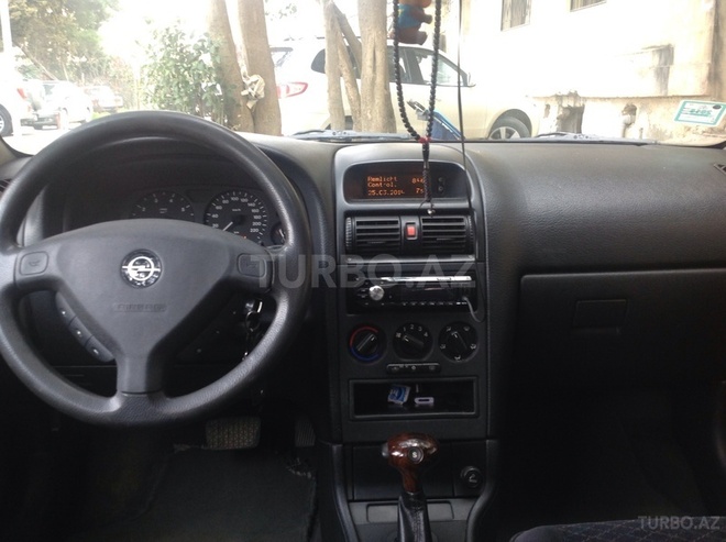 Opel Astra 1999, 135,000 km - 2.0 l - Bakı