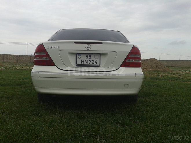 Mercedes C 240 2001, 94,000 km - 2.6 l - Bakı