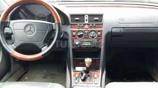 Mercedes C 230 1999, 171,700 km - 2.3 l - Bakı