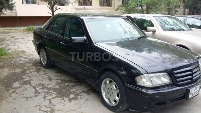 Mercedes C 230 1999, 171,700 km - 2.3 l - Bakı