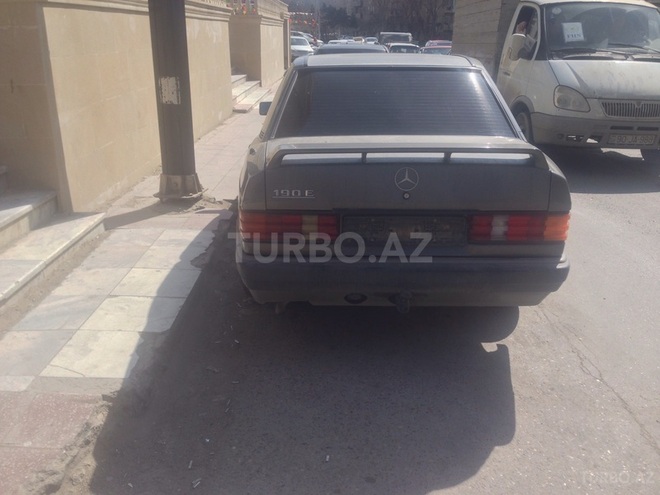 Mercedes 190 1991, 219,000 km - 1.8 l - Bakı