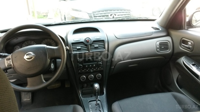Nissan Sunny 2011, 82,000 km - 1.6 l - Bakı