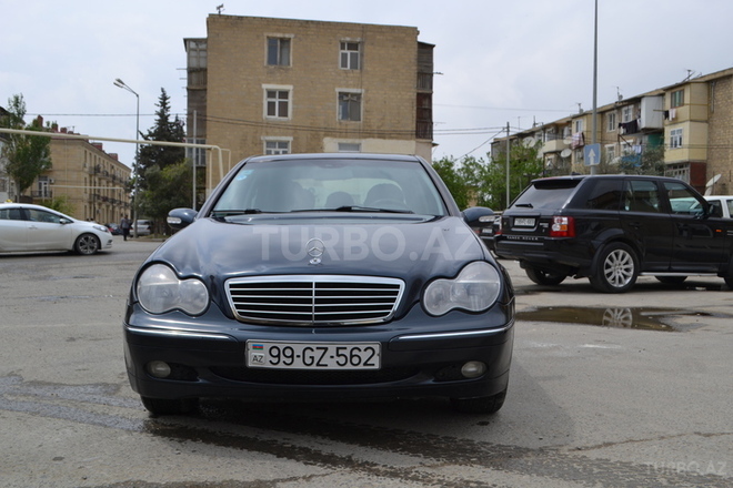 Mercedes C 200 2002, 320,000 km - 2.0 l - Bakı