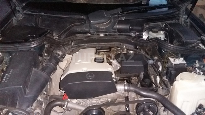 Mercedes E 200 1998, 267,455 km - 2.0 l - Bakı