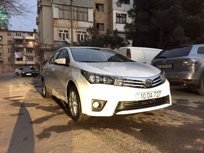 Toyota Corolla 2014, 30,000 km - 1.6 l - Bakı