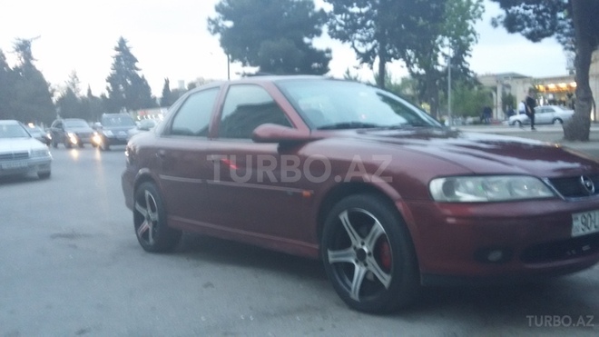 Opel Vectra 1999, 256,000 km - 1.8 l - Bakı
