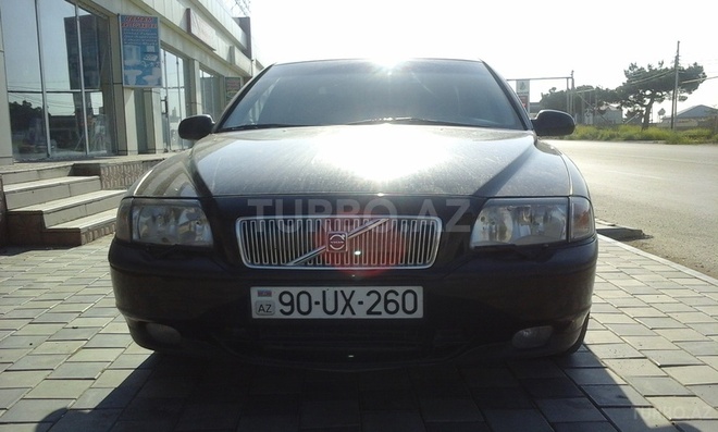 Volvo S80 2000, 150,000 km - 2.4 l - Bakı
