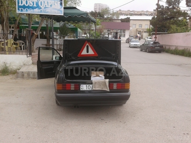 Mercedes 190 1991, 170,000 km - 0.2 l - Bakı