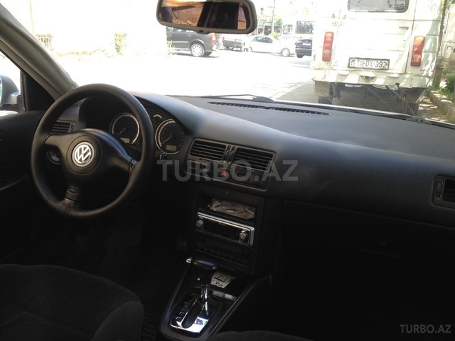Volkswagen Bora 2001, 236,500 km - 1.4 l - Bakı