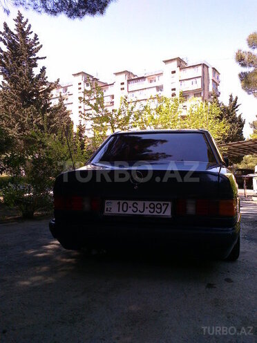 Mercedes 190 1992, 175,630 km - 2.3 l - Bakı
