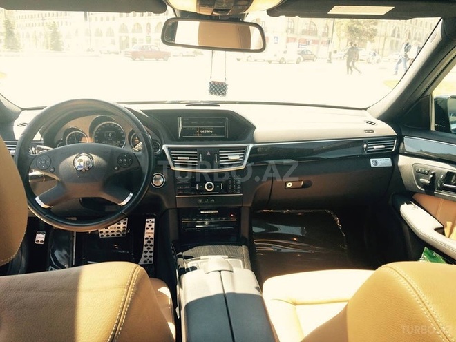 Mercedes E 350 2011, 38,000 km - 3.0 л - Bakı