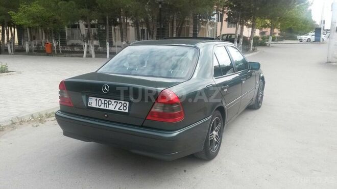 Mercedes C 200 1995, 230,000 km - 2.0 л - Bakı