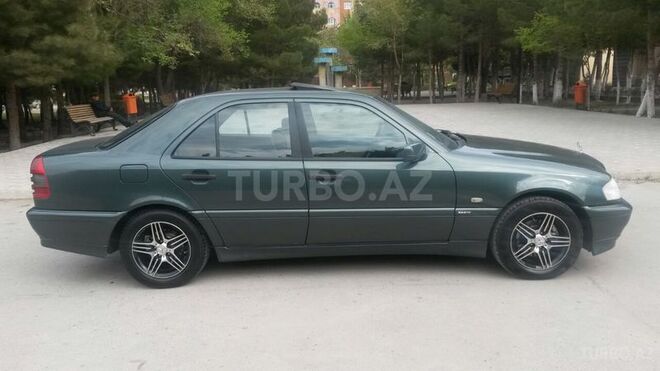 Mercedes C 200 1995, 230,000 km - 2.0 л - Bakı