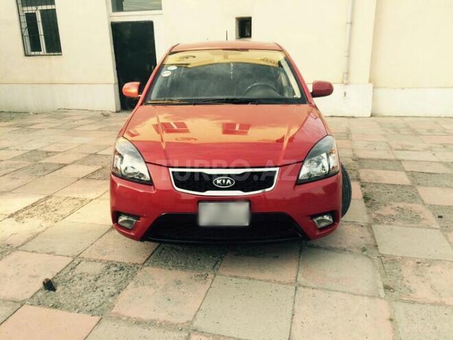 Kia Rio 2011, 820,000 km - 1.4 l - Bakı
