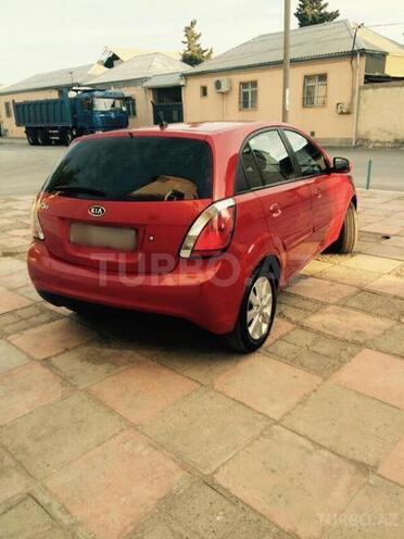 Kia Rio 2011, 820,000 km - 1.4 l - Bakı