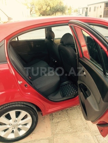 Kia Rio 2011, 820,000 km - 1.4 l - Bakı