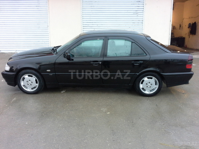 Mercedes C 180 1998, 180,000 km - 0.2 l - Bakı