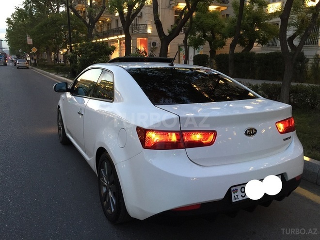 Kia Cerato Koup 2010, 69,000 km - 2.0 l - Bakı
