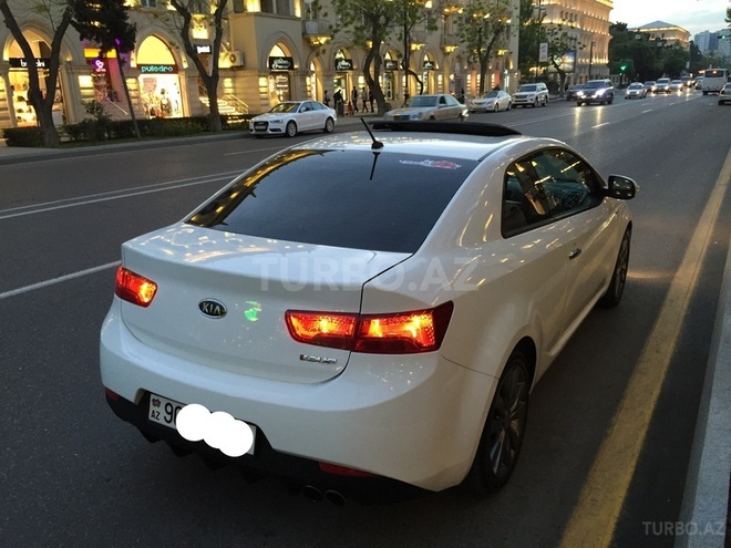 Kia Cerato Koup 2010, 69,000 km - 2.0 l - Bakı